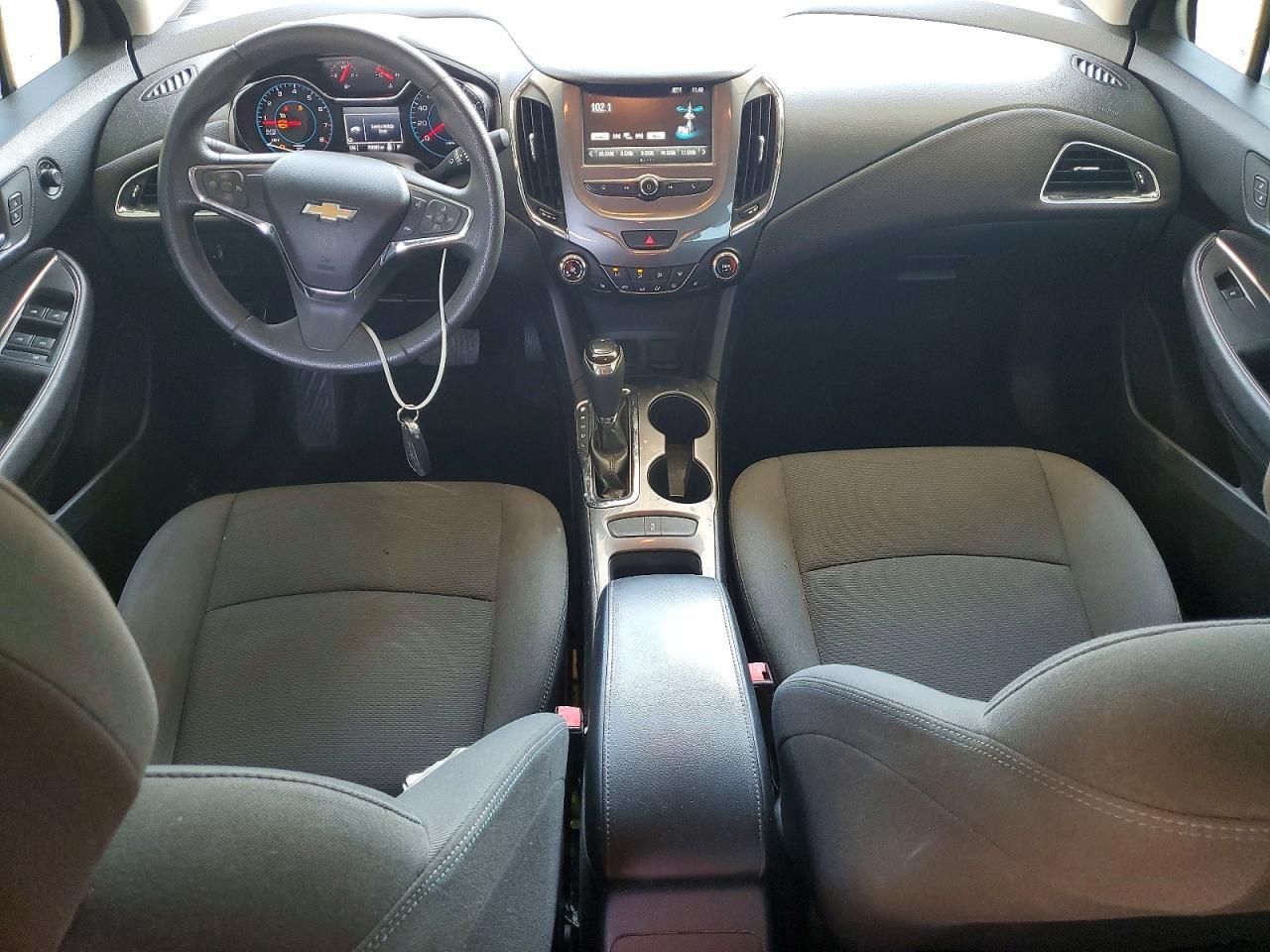 2018 Chevrolet Cruze Lt - zdjęcie 8