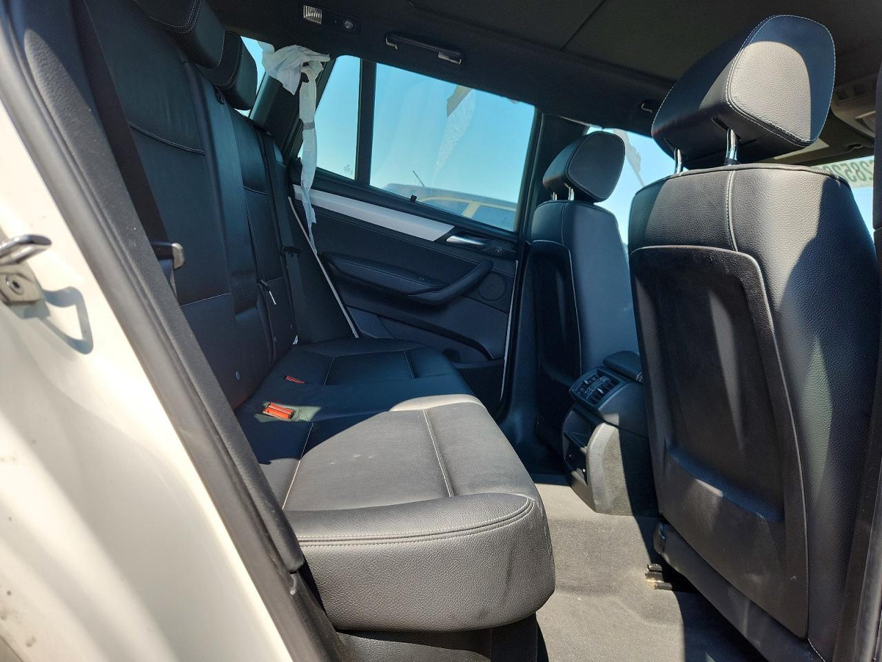 2016 BMW X3 xDrive35I - zdjęcie 11