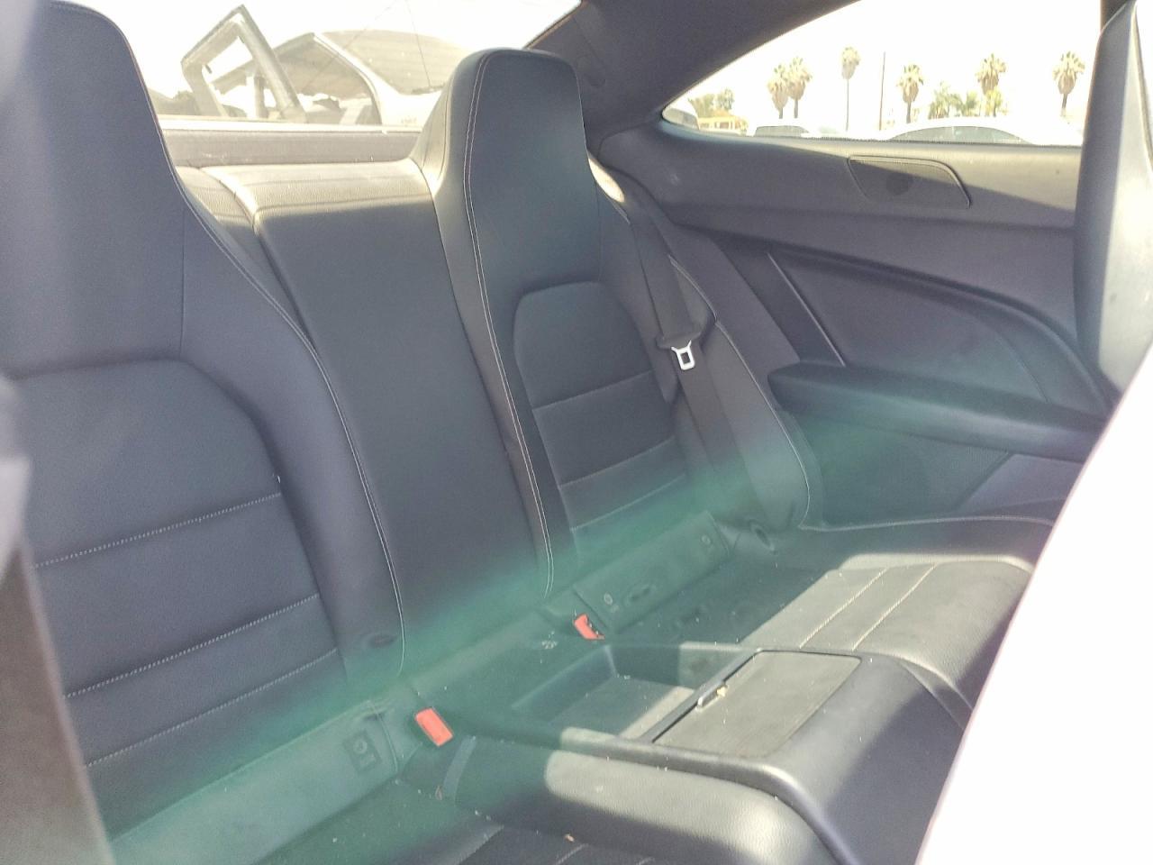 2015 Mercedes-Benz C 250 - zdjęcie 10
