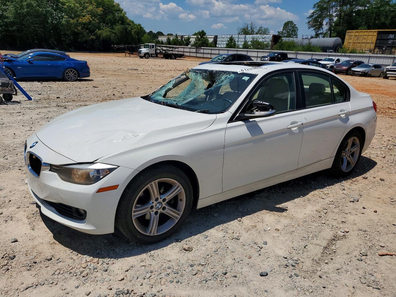 2014 BMW 320 I xDrive - zdjęcie główne