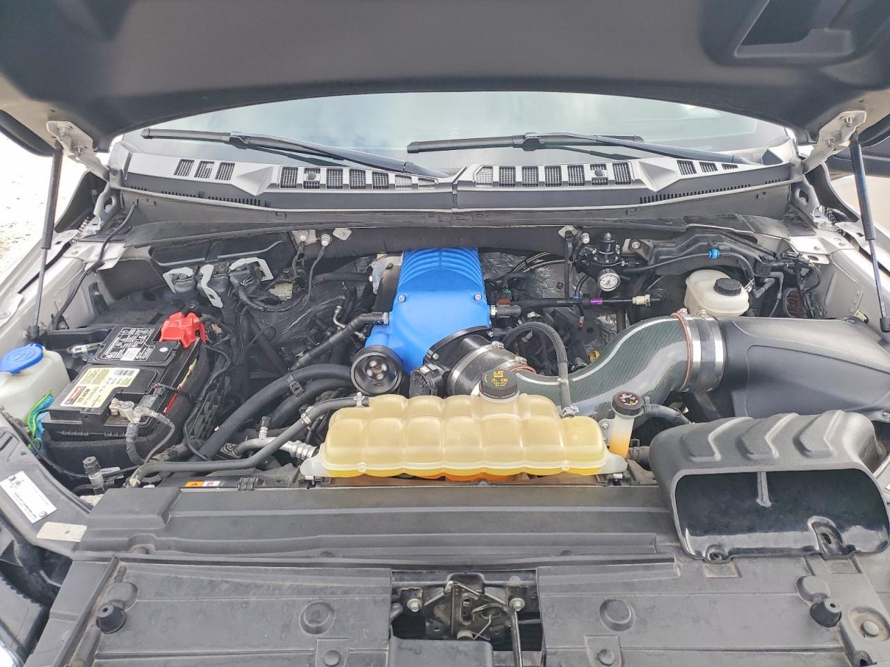 2020 Ford F150 - zdjęcie 11