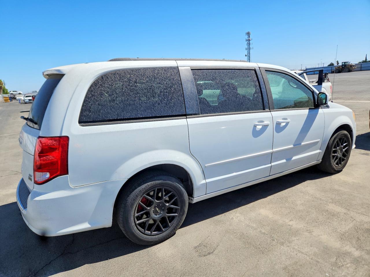 2014 Dodge Grand Caravan Sxt - zdjęcie 3