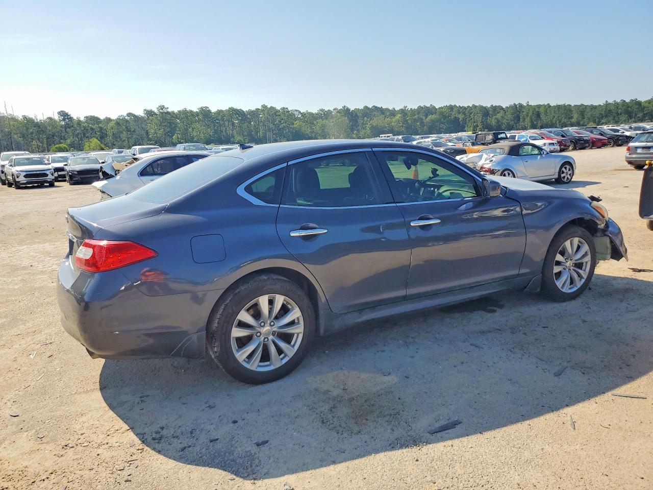 2019 Infiniti M37 X - zdjęcie 3