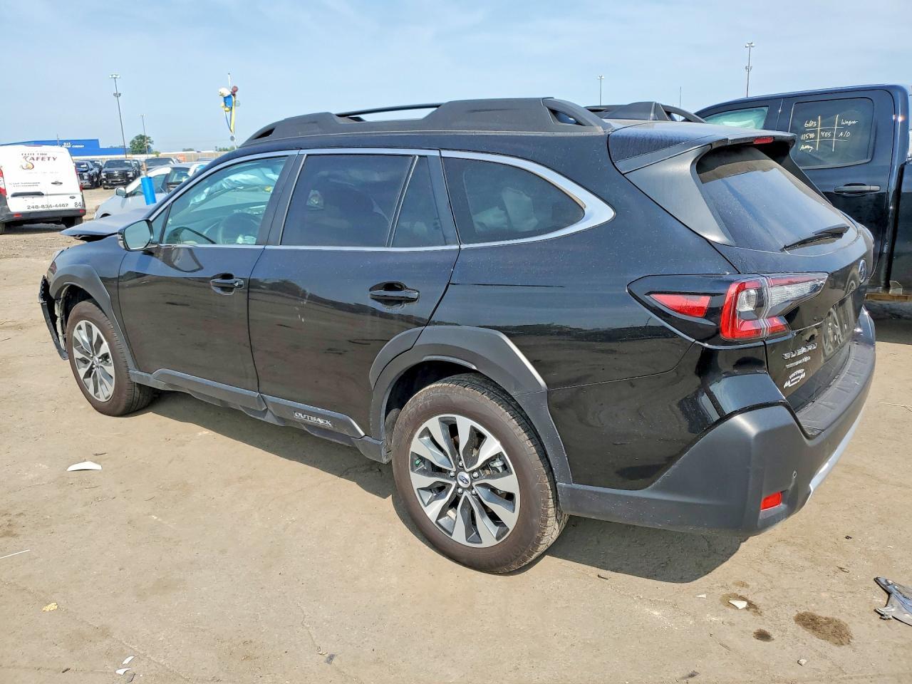 2025 Subaru Outback Limited - zdjęcie 2