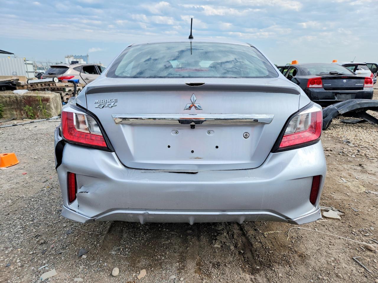 2022 Mitsubishi Mirage G4 Es - zdjęcie 6