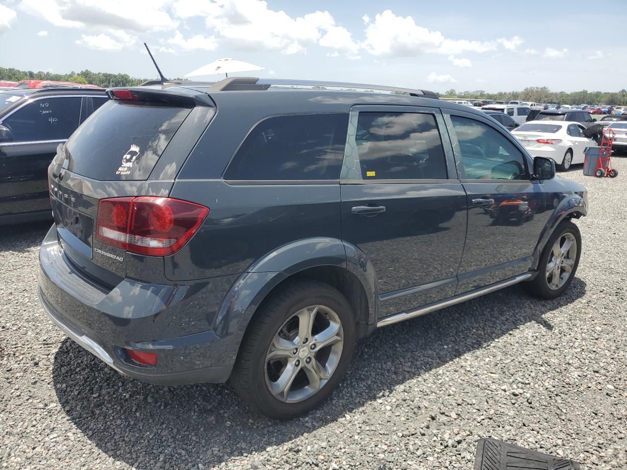 2017 Dodge Journey Crossroad - zdjęcie 3