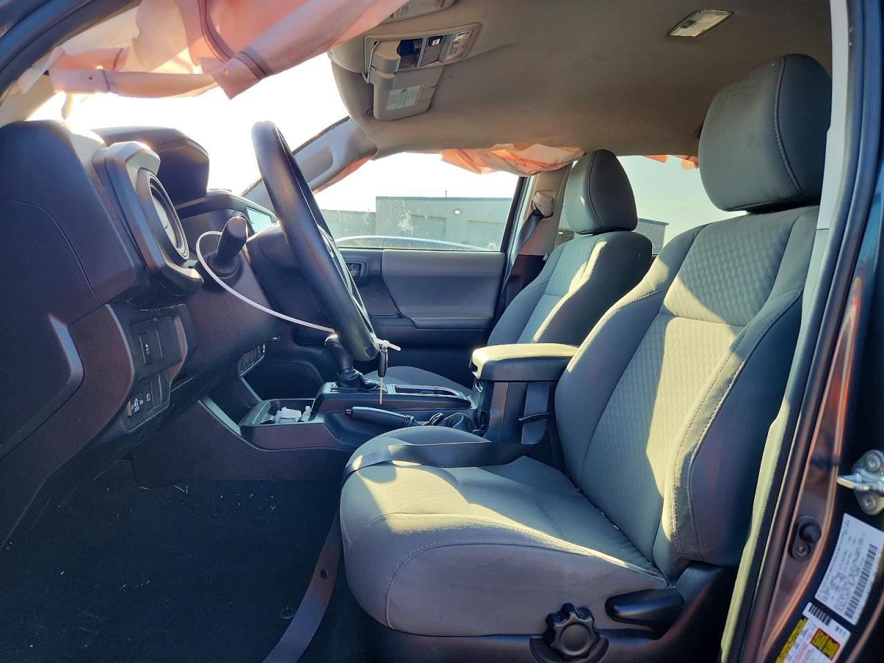 2020 Toyota Tacoma Sr V6 - zdjęcie 13