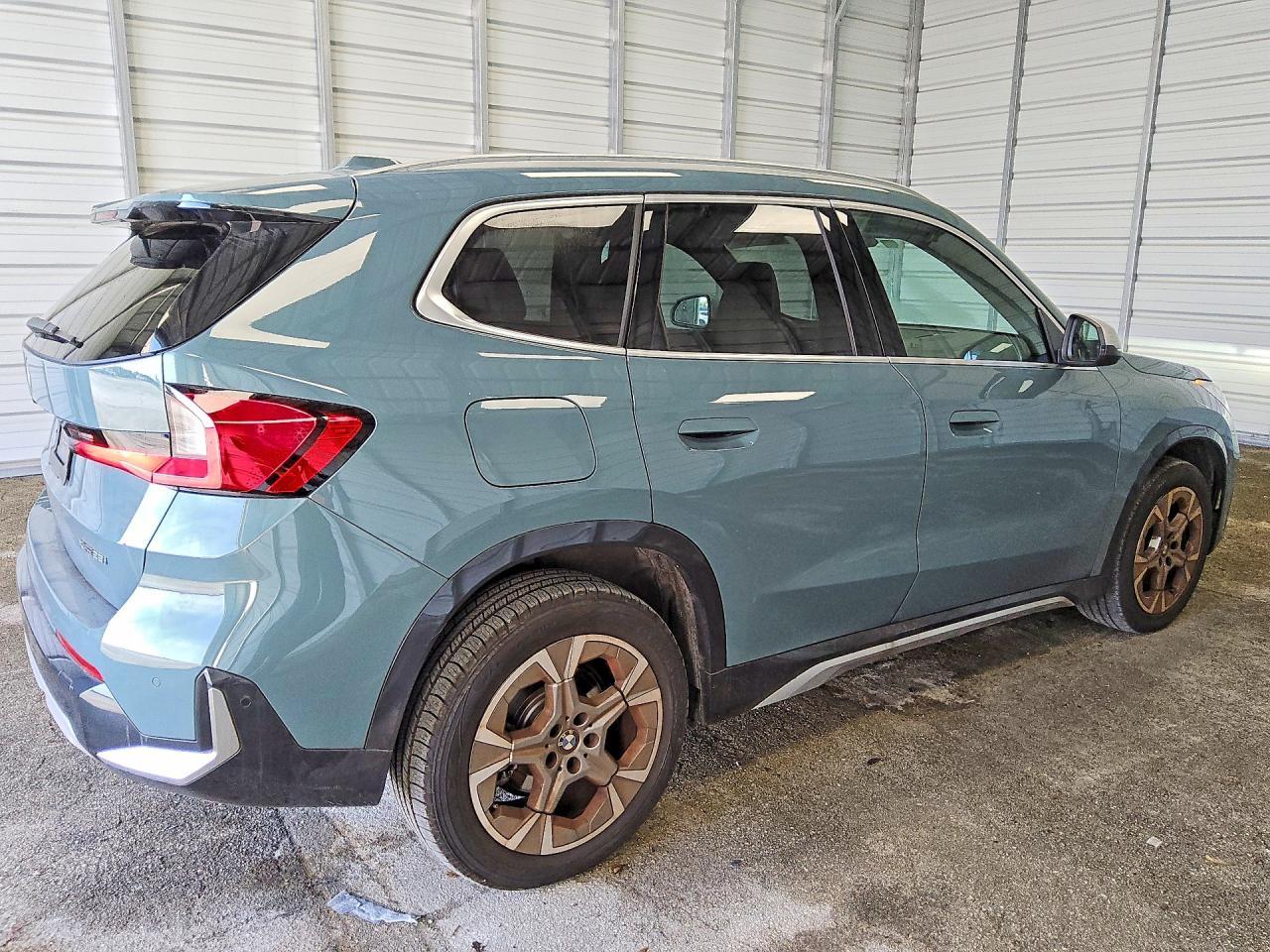 2024 BMW X1 xDrive28I - zdjęcie 3