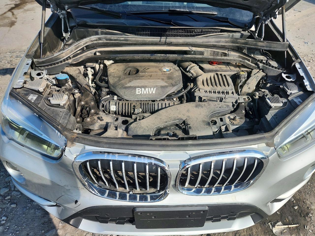 2017 BMW X1 xDrive28I - zdjęcie 12