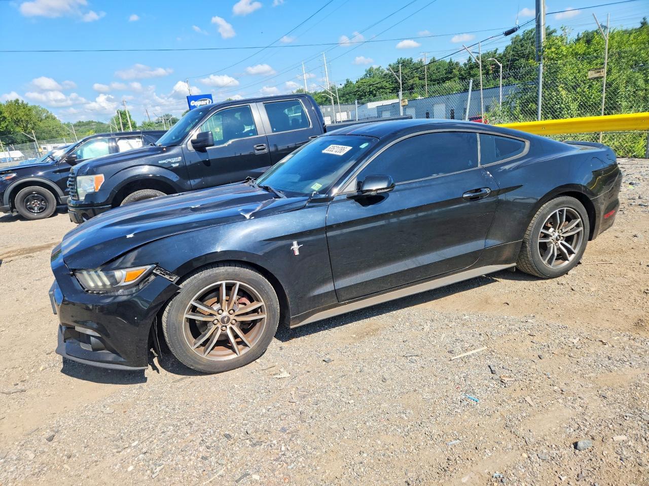 2017 Ford Mustang - zdjęcie główne