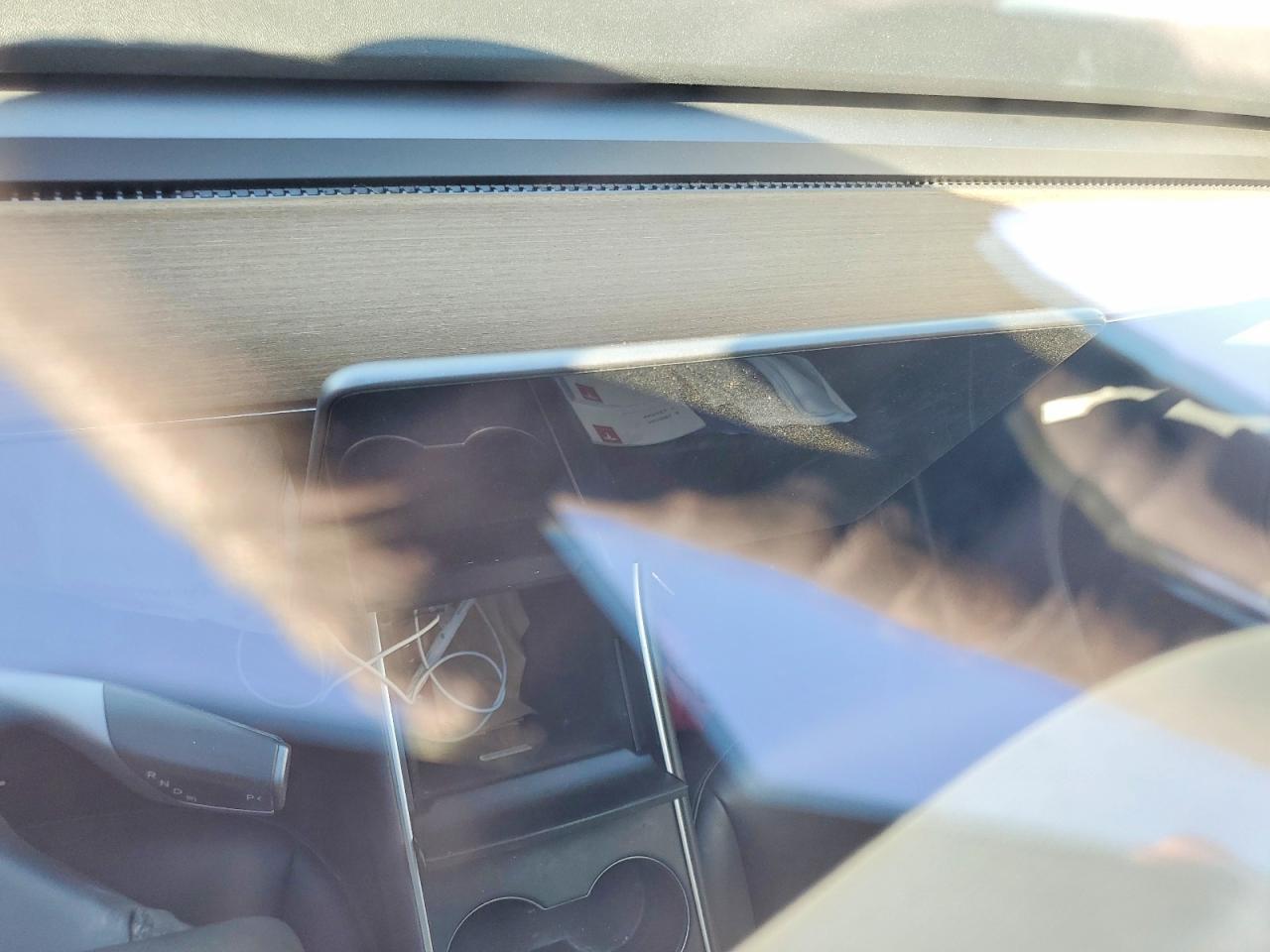 2020 Tesla Model Y - zdjęcie 9