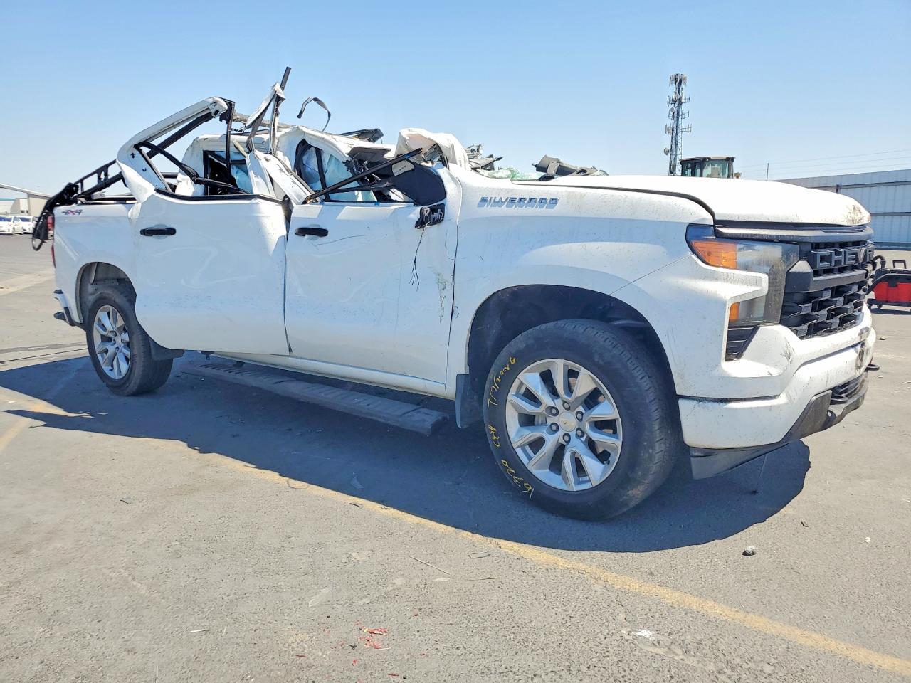 2022 Chevrolet Silverado K1500 Custom - zdjęcie 4