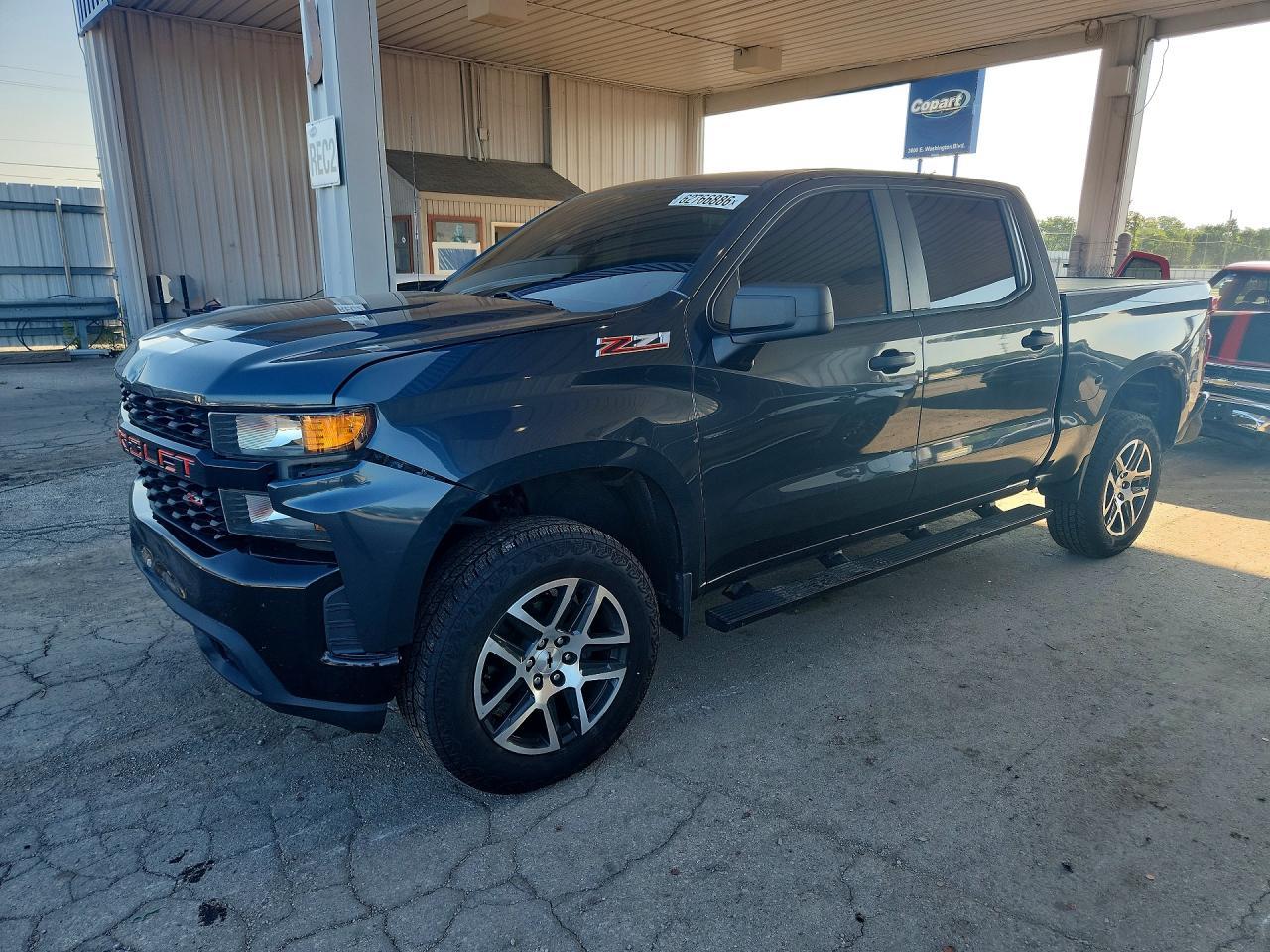 2019 Chevrolet Silverado K1500 Trail Boss Custom - zdjęcie główne