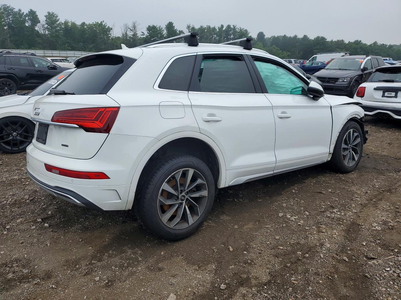 2021 Audi Q5 Premium Plus - zdjęcie 3