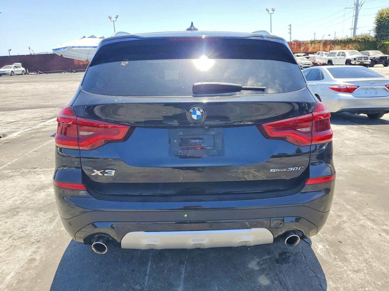 2020 BMW X3 Sdrive30I - zdjęcie 6
