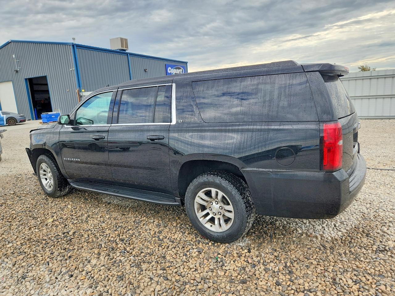 2019 Chevrolet Suburban K1500 Lt - zdjęcie 2
