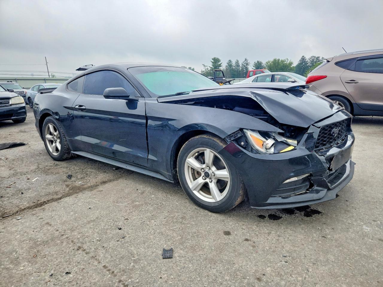2016 Ford Mustang - zdjęcie 4