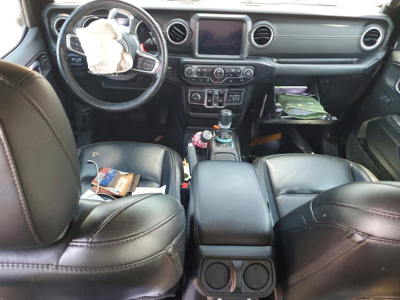 2021 Jeep Wrangler Unlimited Sahara 4Xe - zdjęcie 8