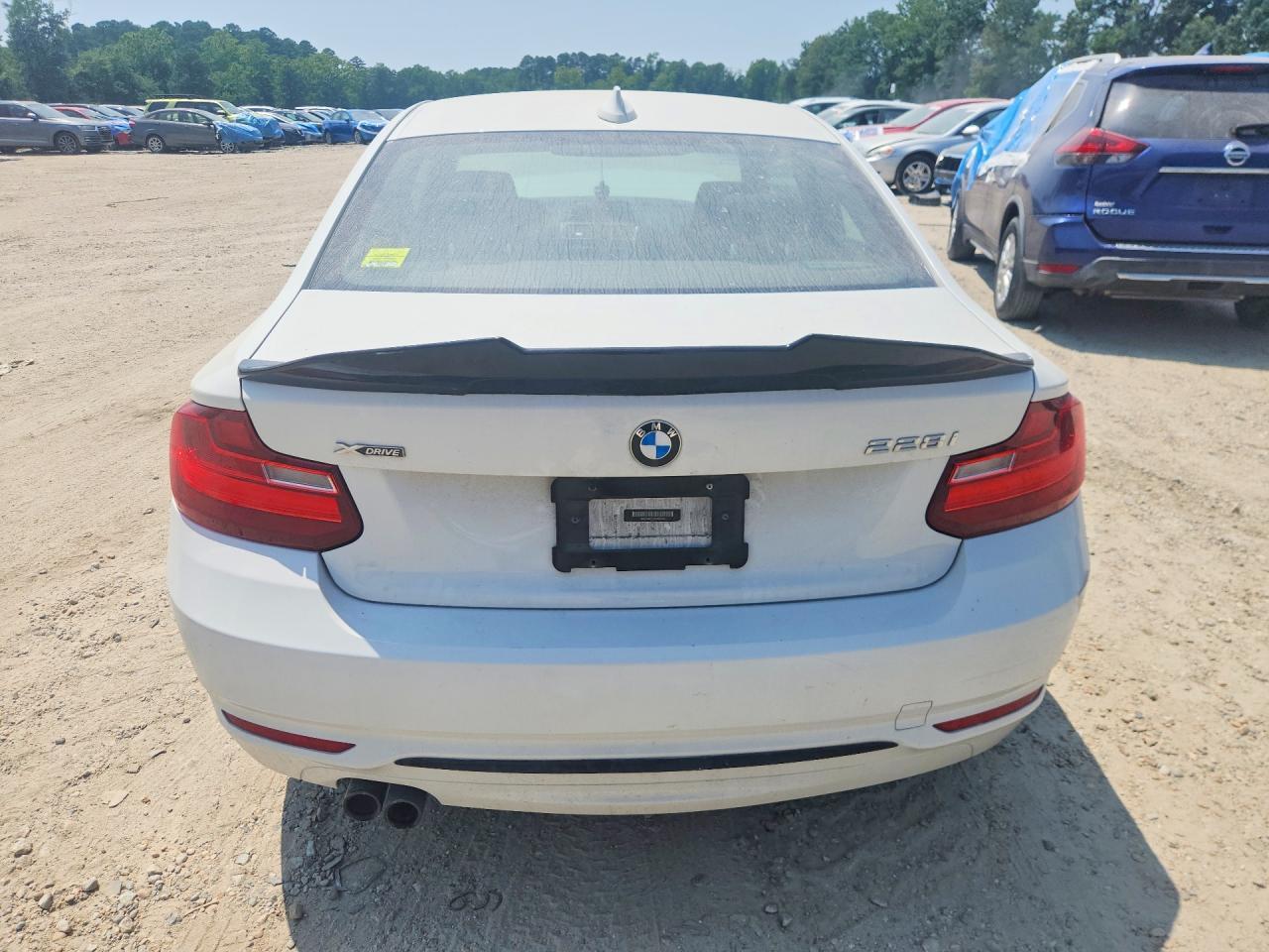 2015 BMW Seria 2 Coupe 228i - zdjęcie 6