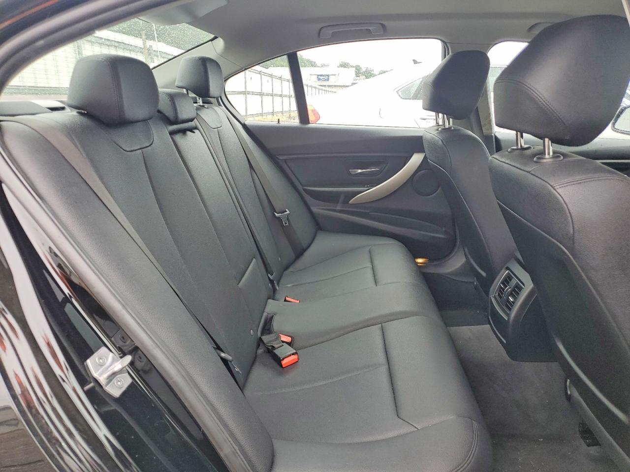 2018 BMW 320 I - zdjęcie 10