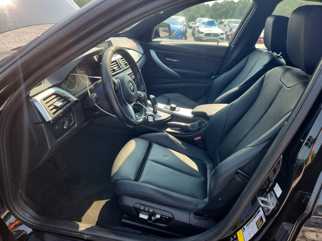 2017 BMW Seria 3 320i - zdjęcie 7