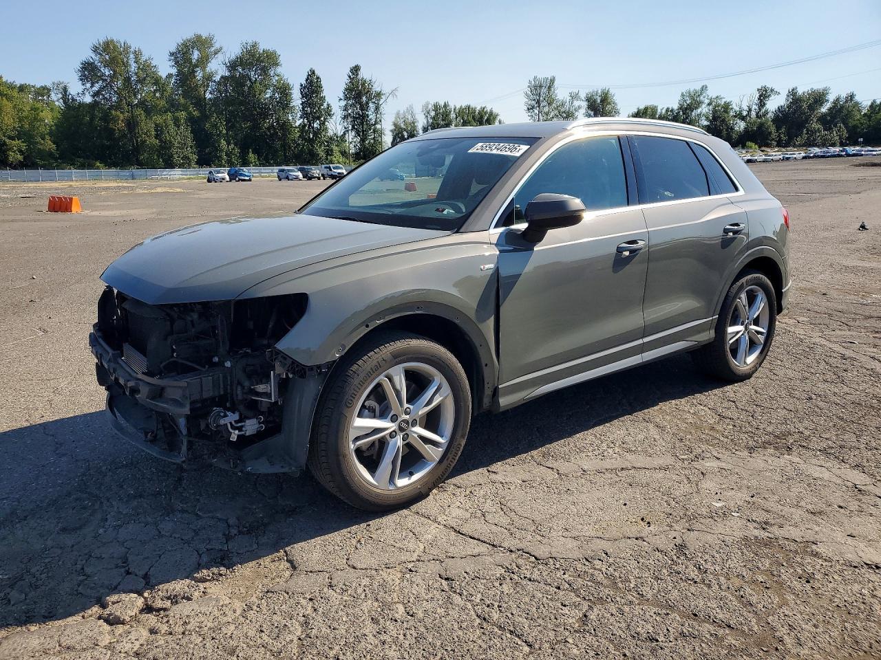 2021 Audi Q3 Premium Plus S Line 45 - zdjęcie główne