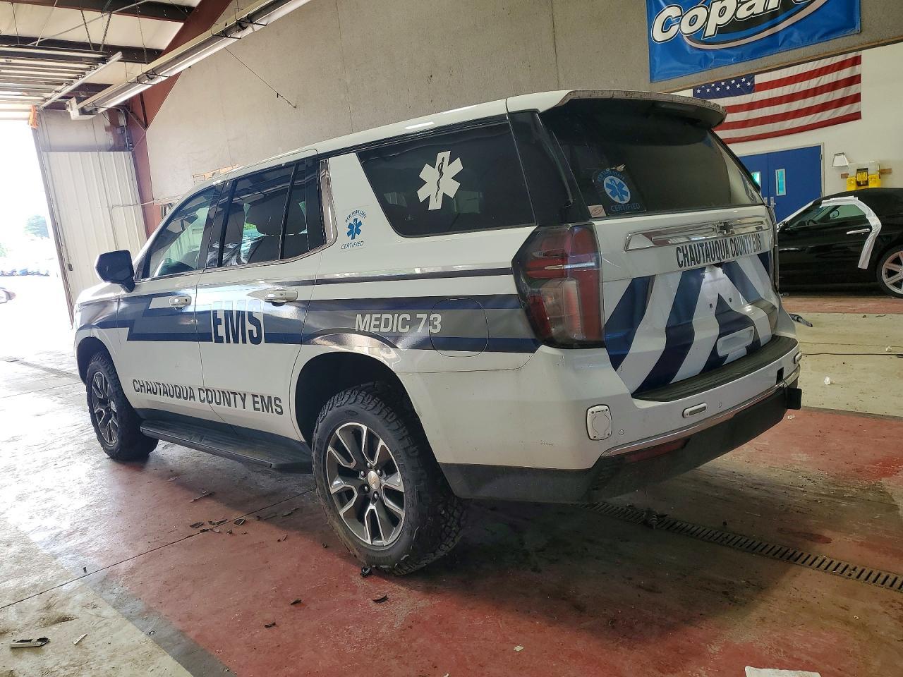 2023 Chevrolet Tahoe K1500 - zdjęcie 2