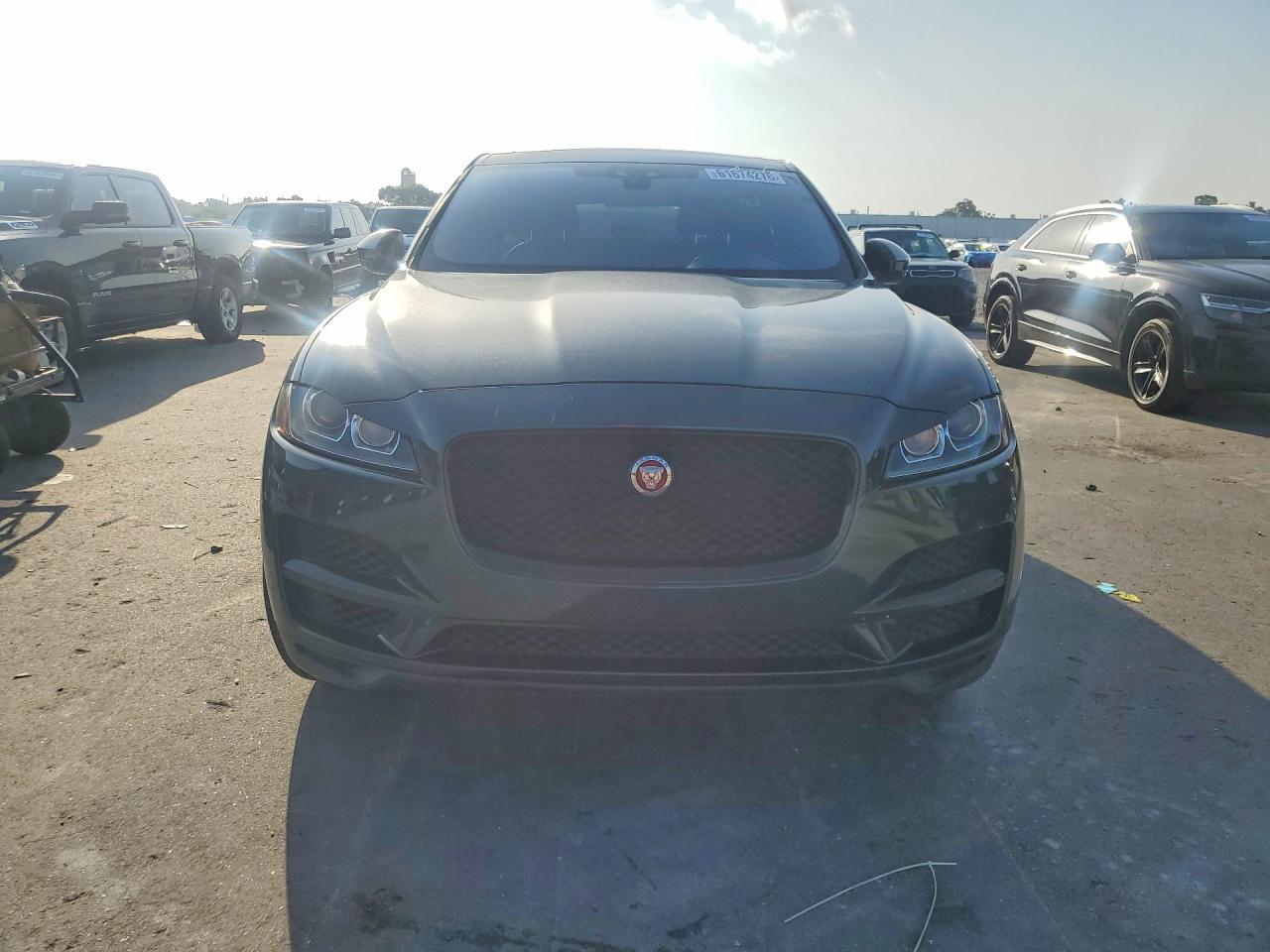 2017 Jaguar F-Pace Premium - zdjęcie 5