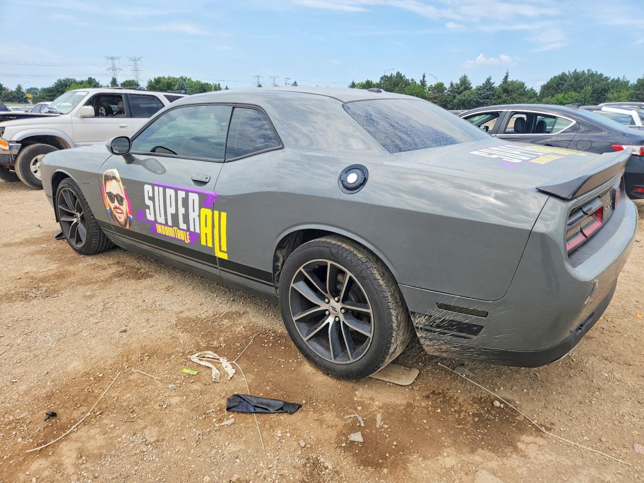 2017 Dodge Challenger Sxt - zdjęcie 2