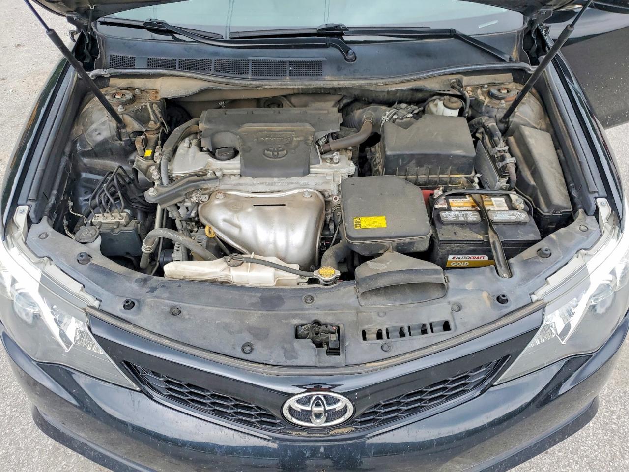 2014 Toyota Camry Se - zdjęcie 11
