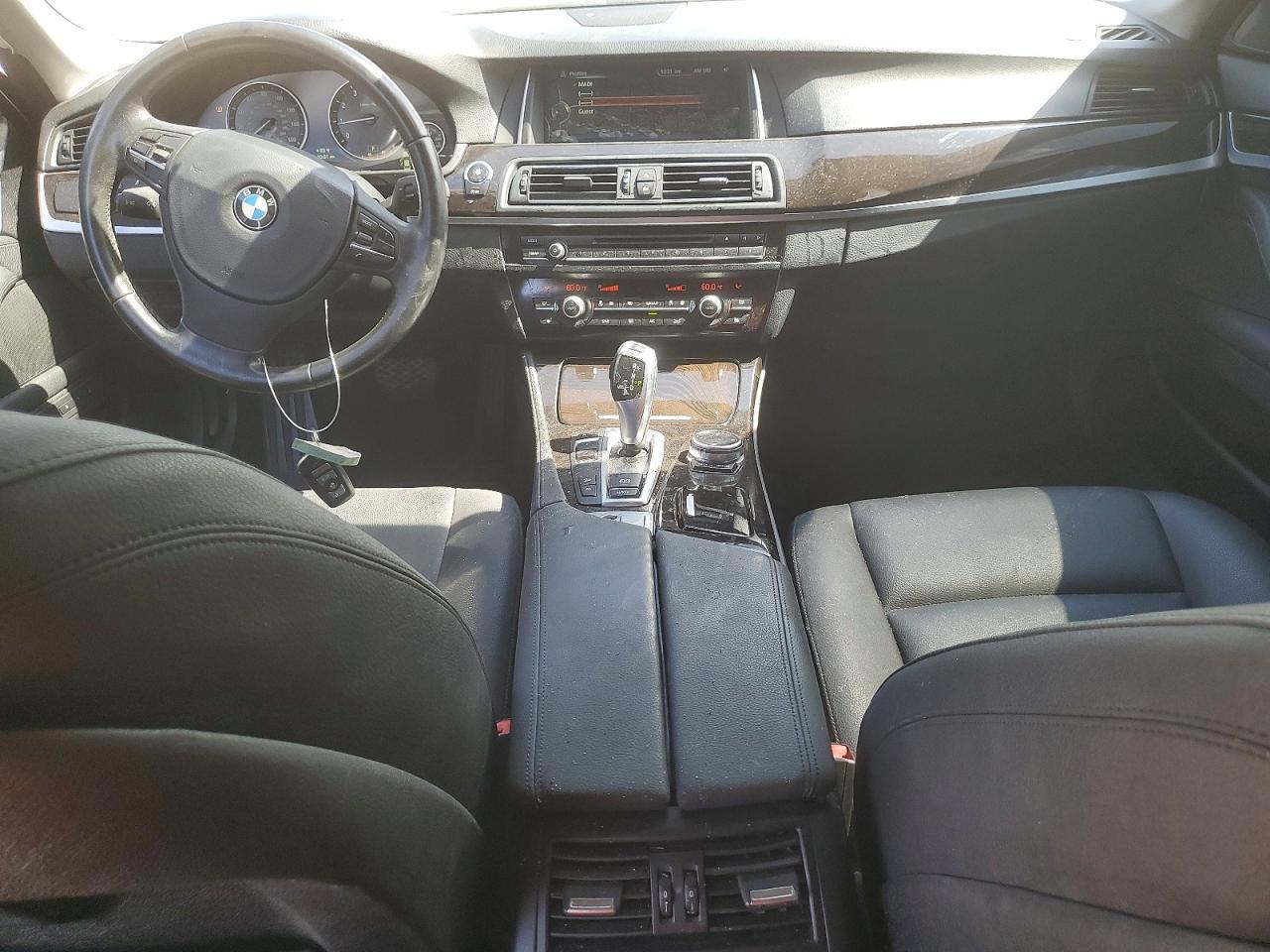 2014 BMW Seria 5 528i - zdjęcie 8