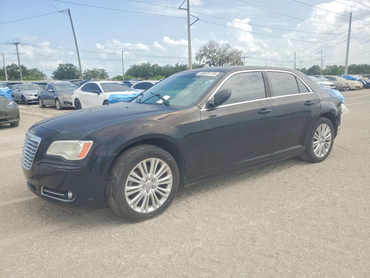 2014 Chrysler 300 - zdjęcie główne