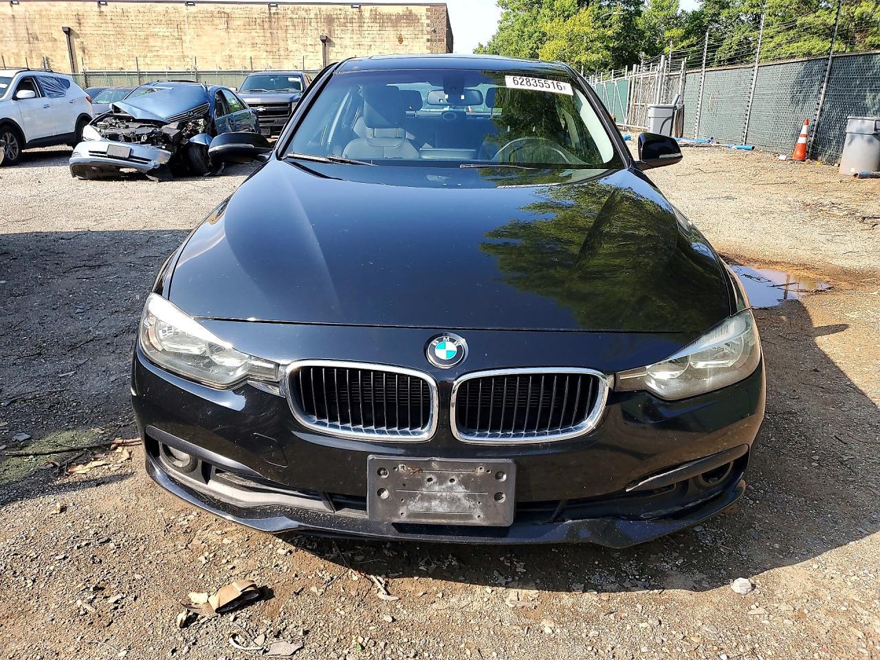 2016 BMW Seria 3 320i - zdjęcie 5