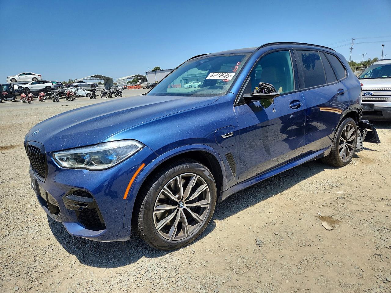 2023 BMW X5 xDrive45E - zdjęcie główne
