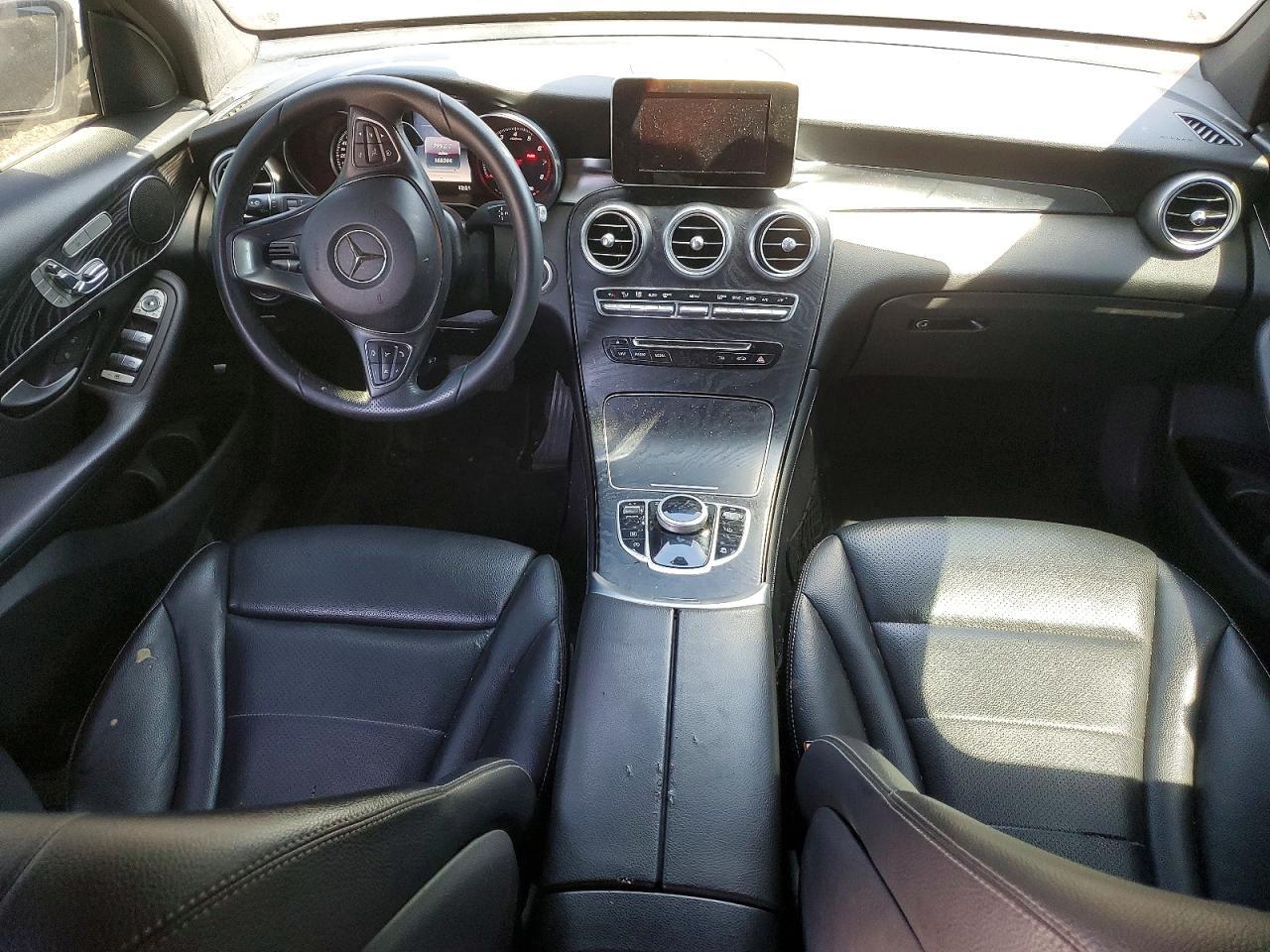 2017 Mercedes-Benz Glc 300 4Matic - zdjęcie 8