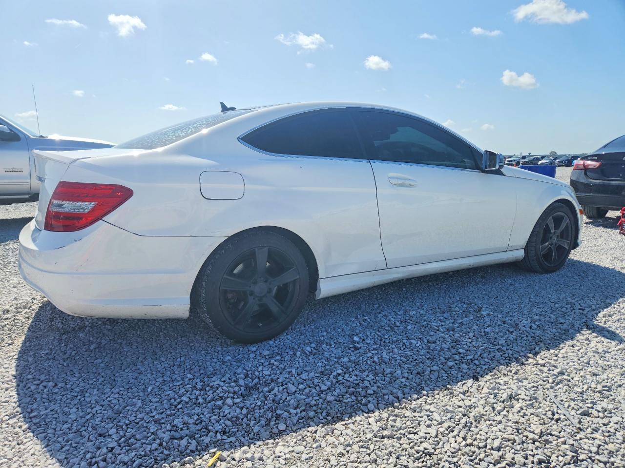 2015 Mercedes-Benz C 250 - zdjęcie 3