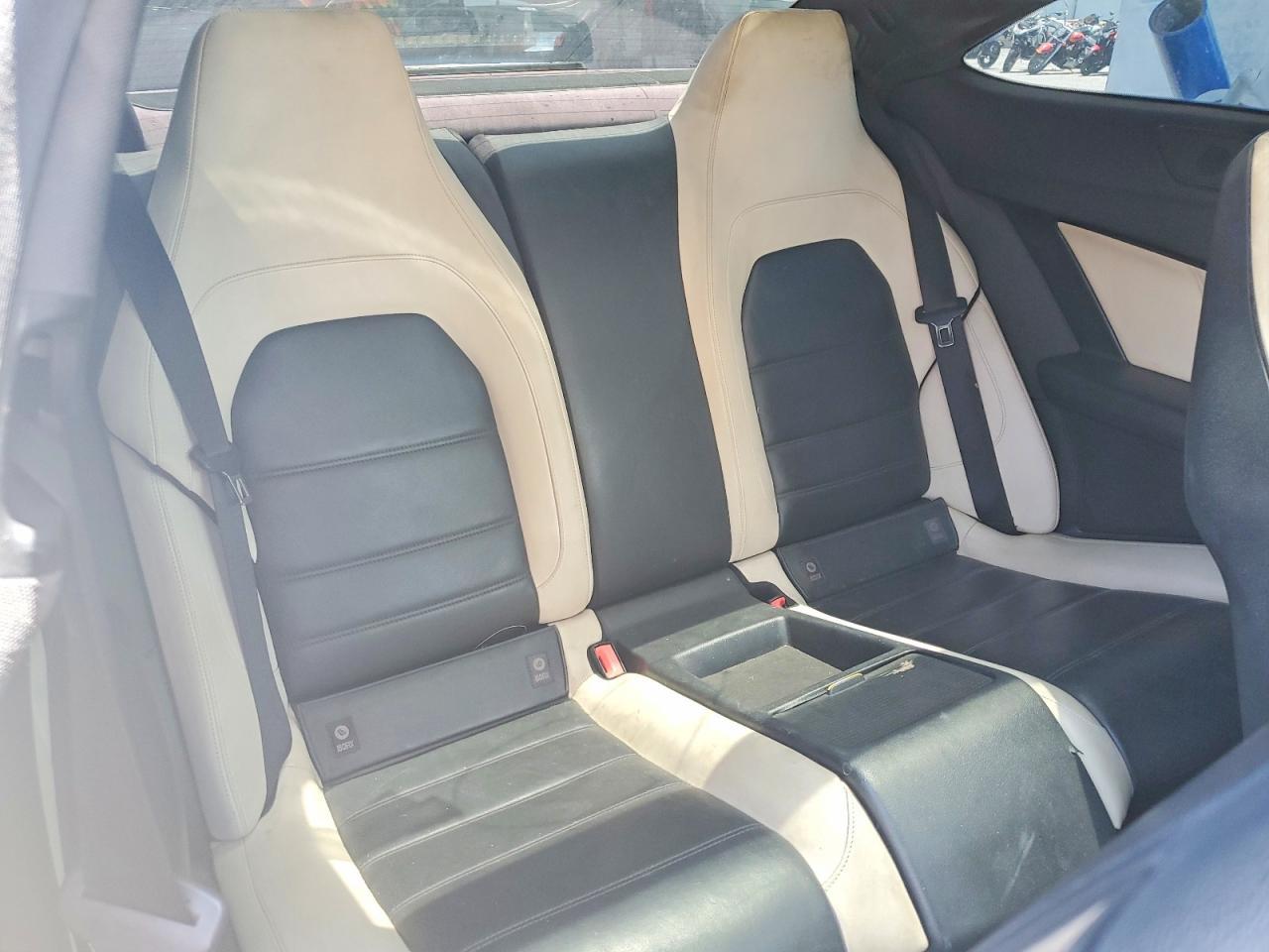 2013 Mercedes-Benz C 63 Amg - zdjęcie 10