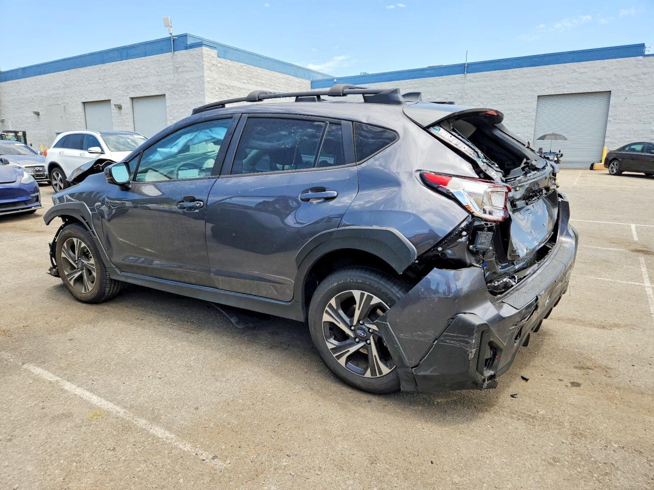 2026 Subaru Crosstrek Premium - zdjęcie 2