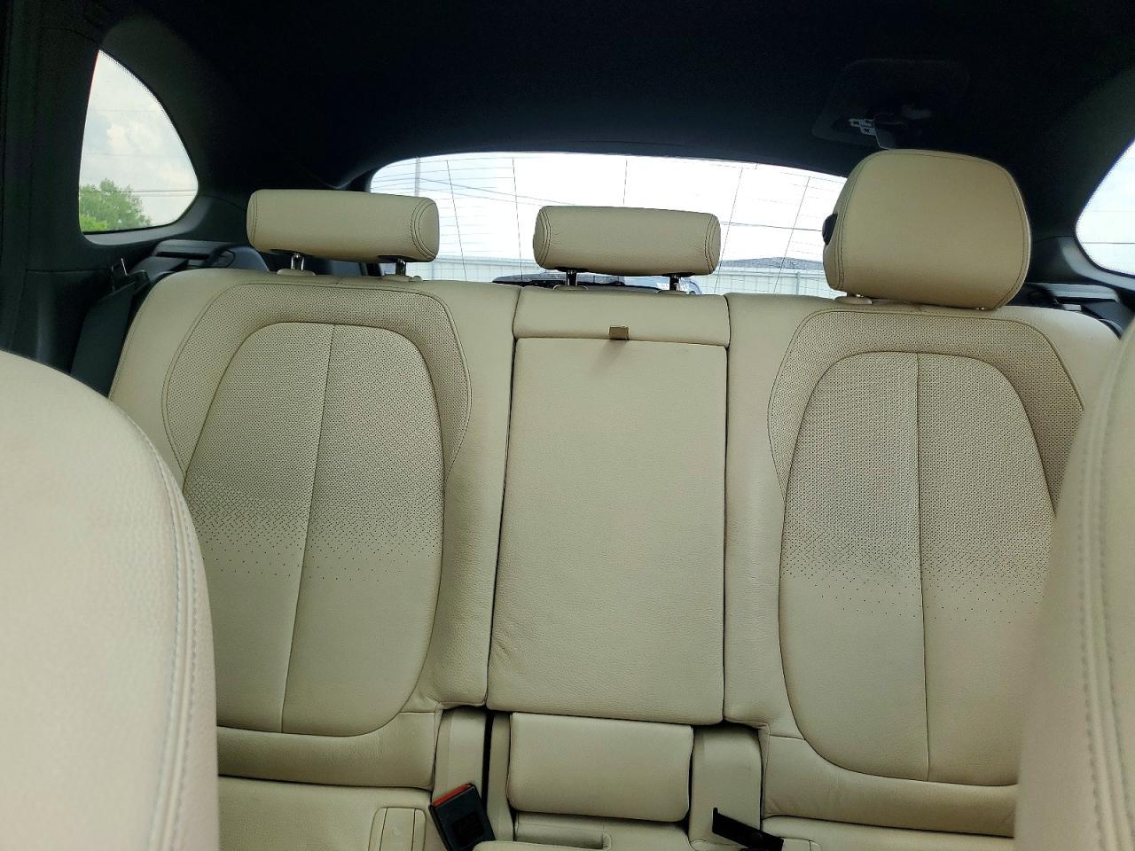 2016 BMW X1 xDrive28I - zdjęcie 10