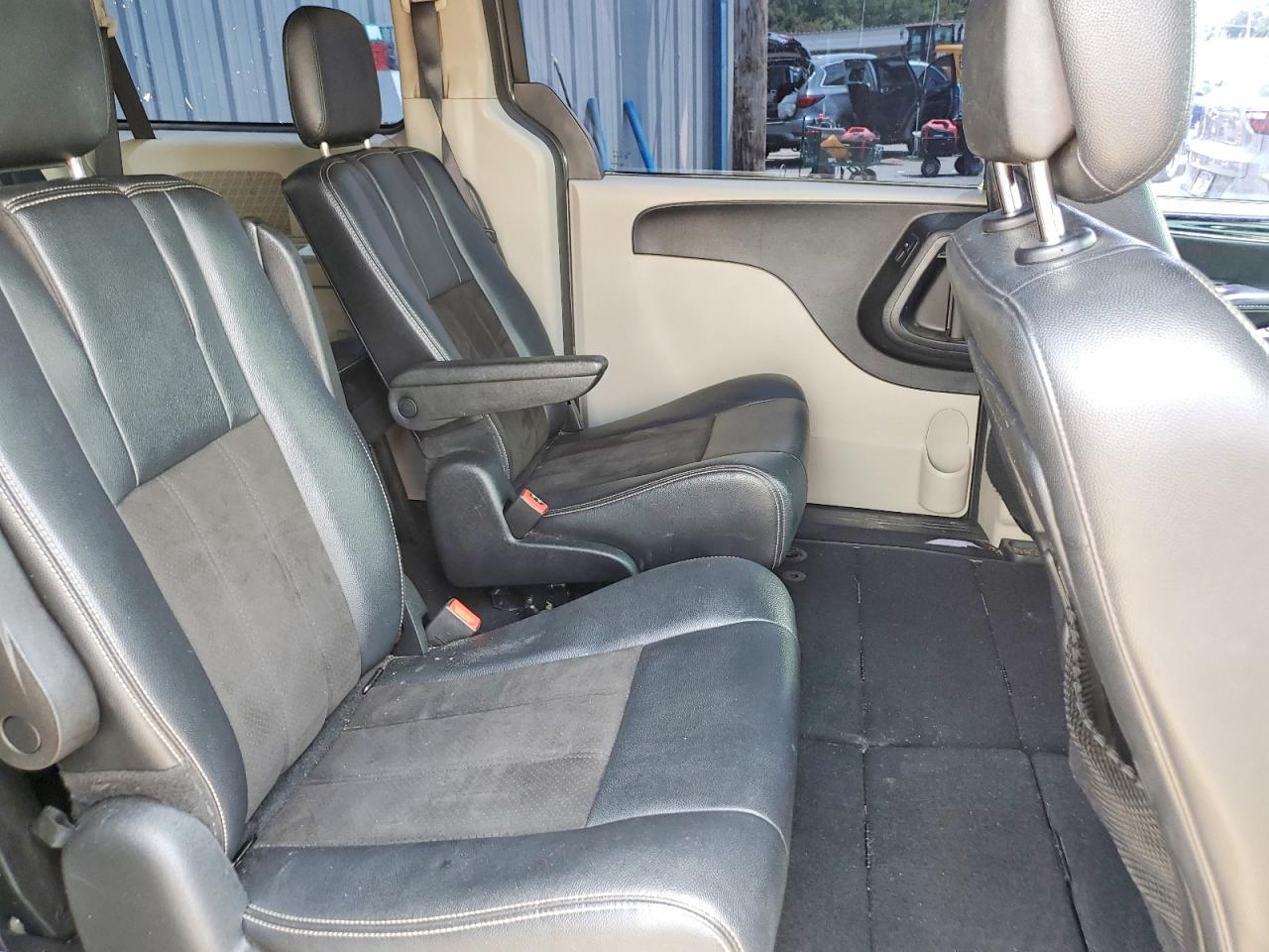 2020 Dodge Grand Caravan Sxt - zdjęcie 11
