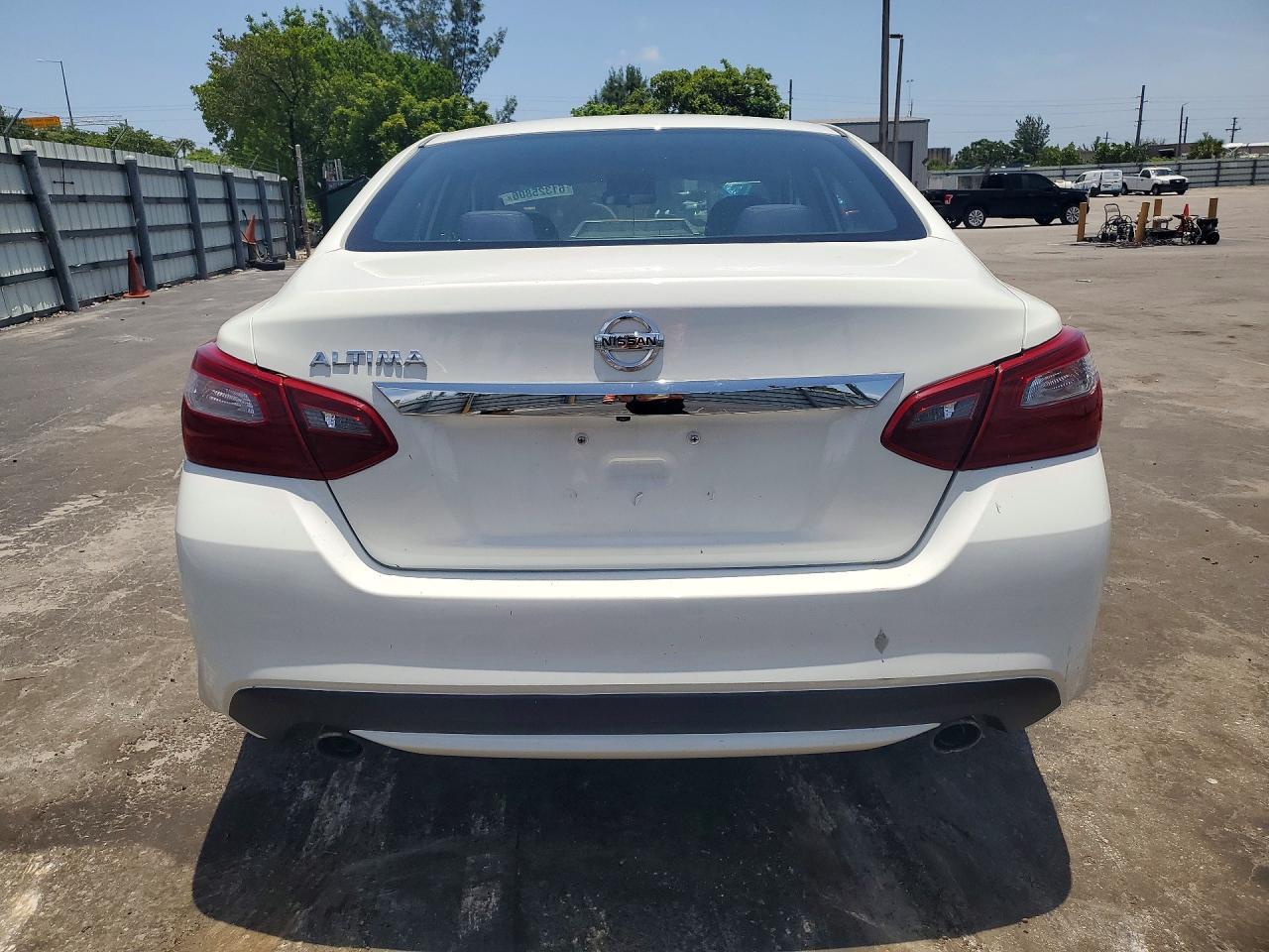2018 Nissan Altima 2.5 S - zdjęcie 6