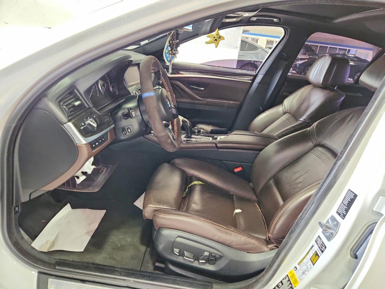 2015 BMW 550 Xi - zdjęcie 7
