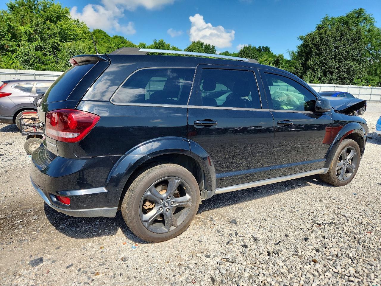 2019 Dodge Journey Crossroad - zdjęcie 3
