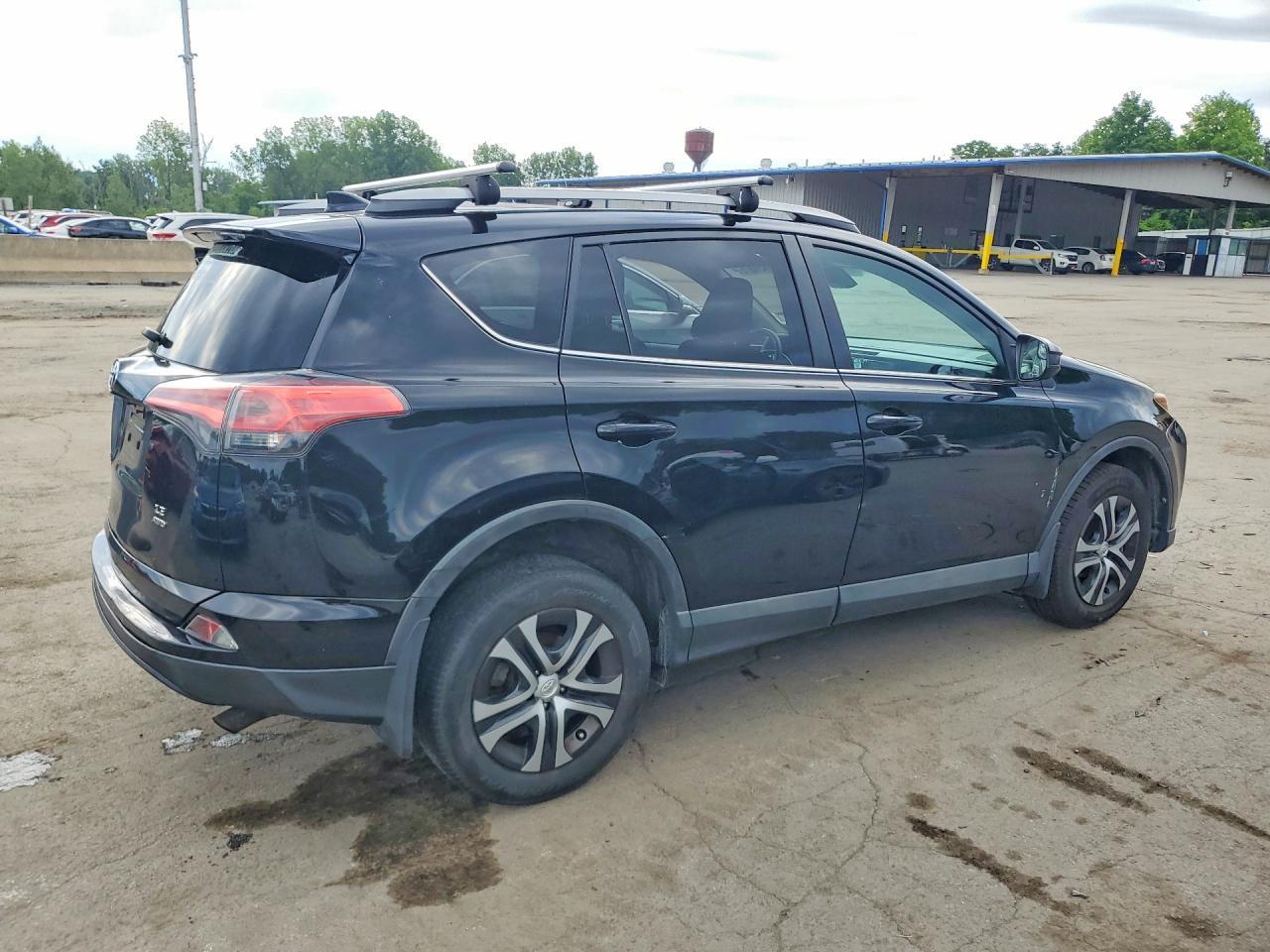 2018 Toyt Rav4 Le - zdjęcie 5