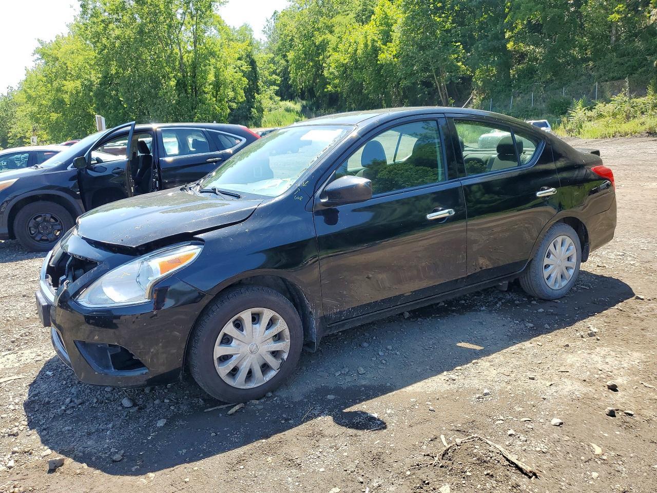 2018 Nissan Versa Sv - zdjęcie główne