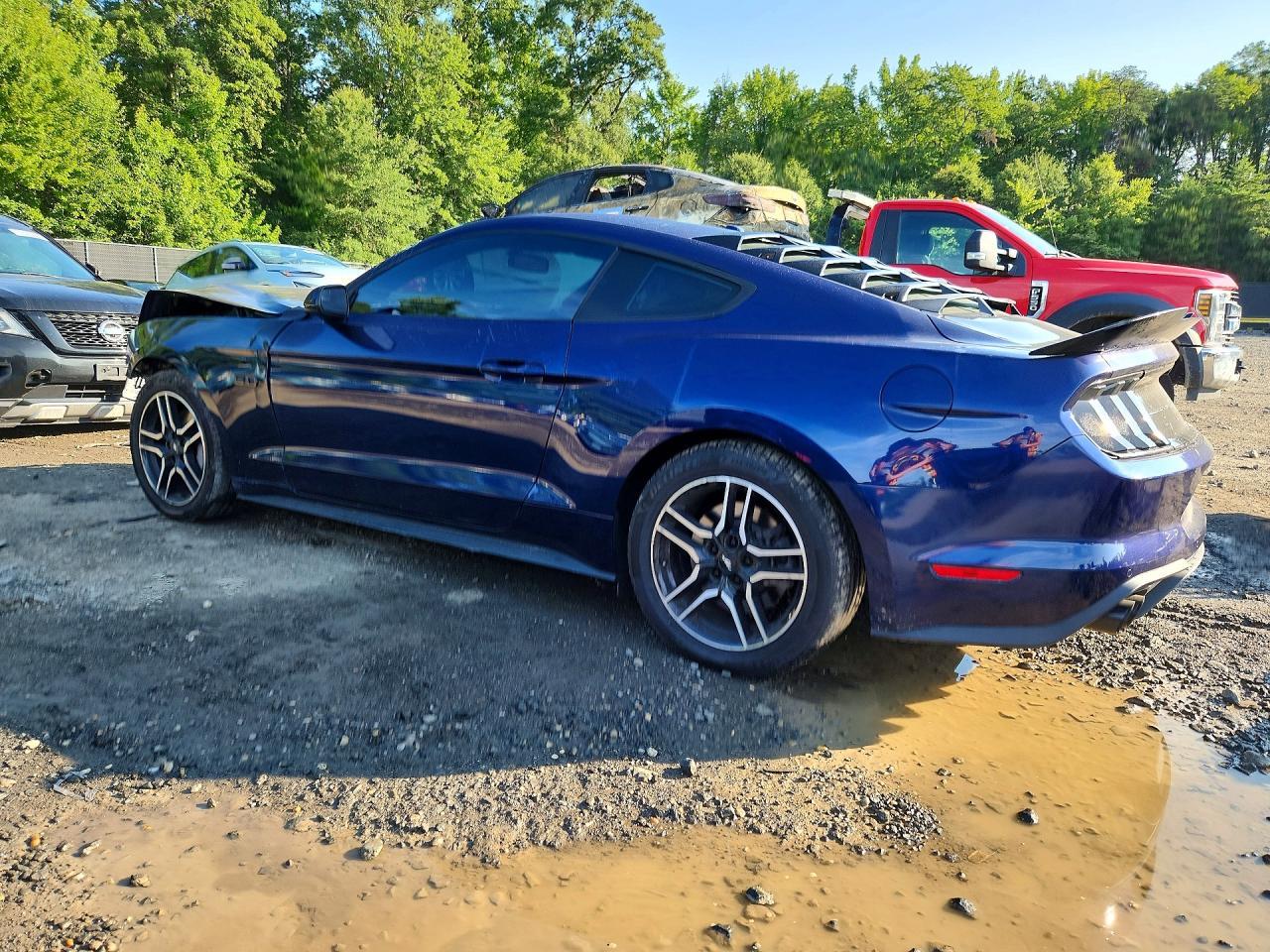 2020 Ford Mustang Gt - zdjęcie 2
