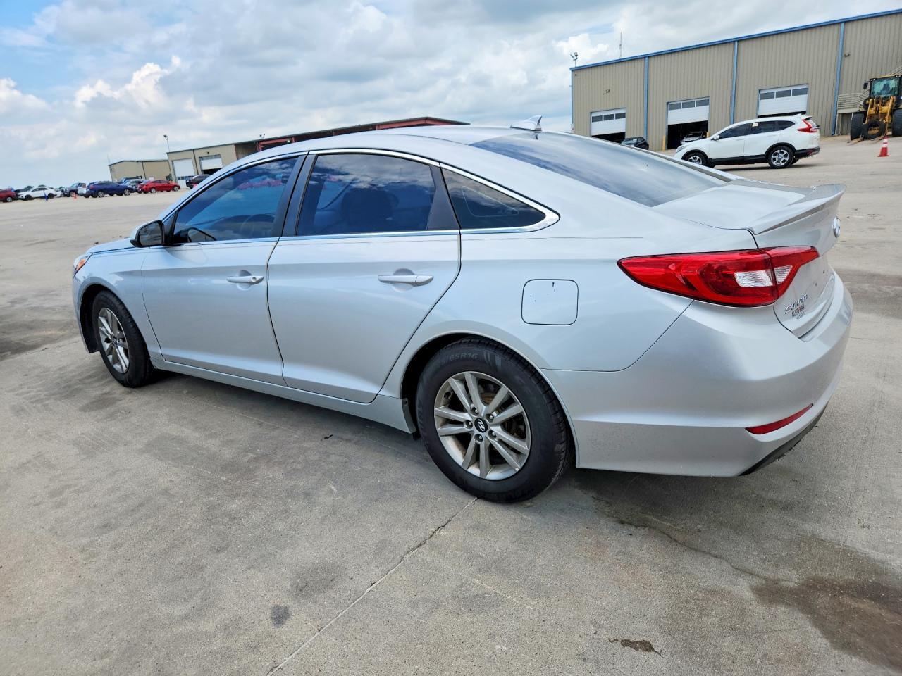 2017 Hyundai Sonata Se - zdjęcie 2