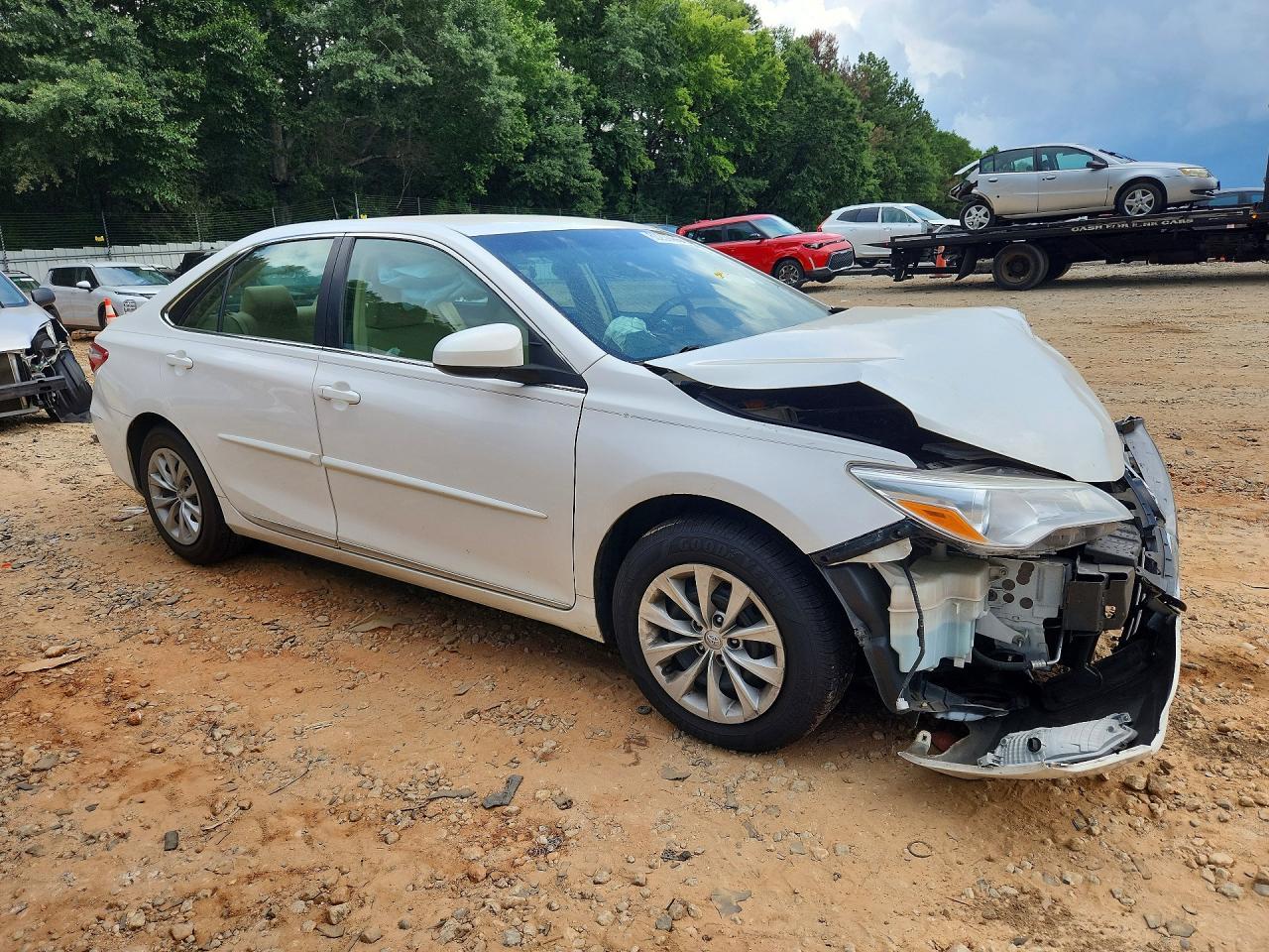 2017 Toyota Camry Le - zdjęcie 7