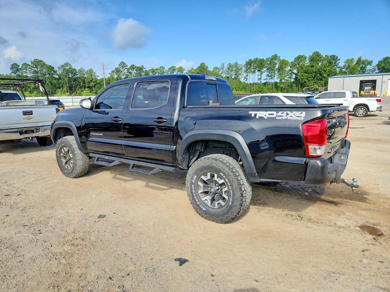 2017 Toyota Tacoma Trd Off-Road - zdjęcie 2