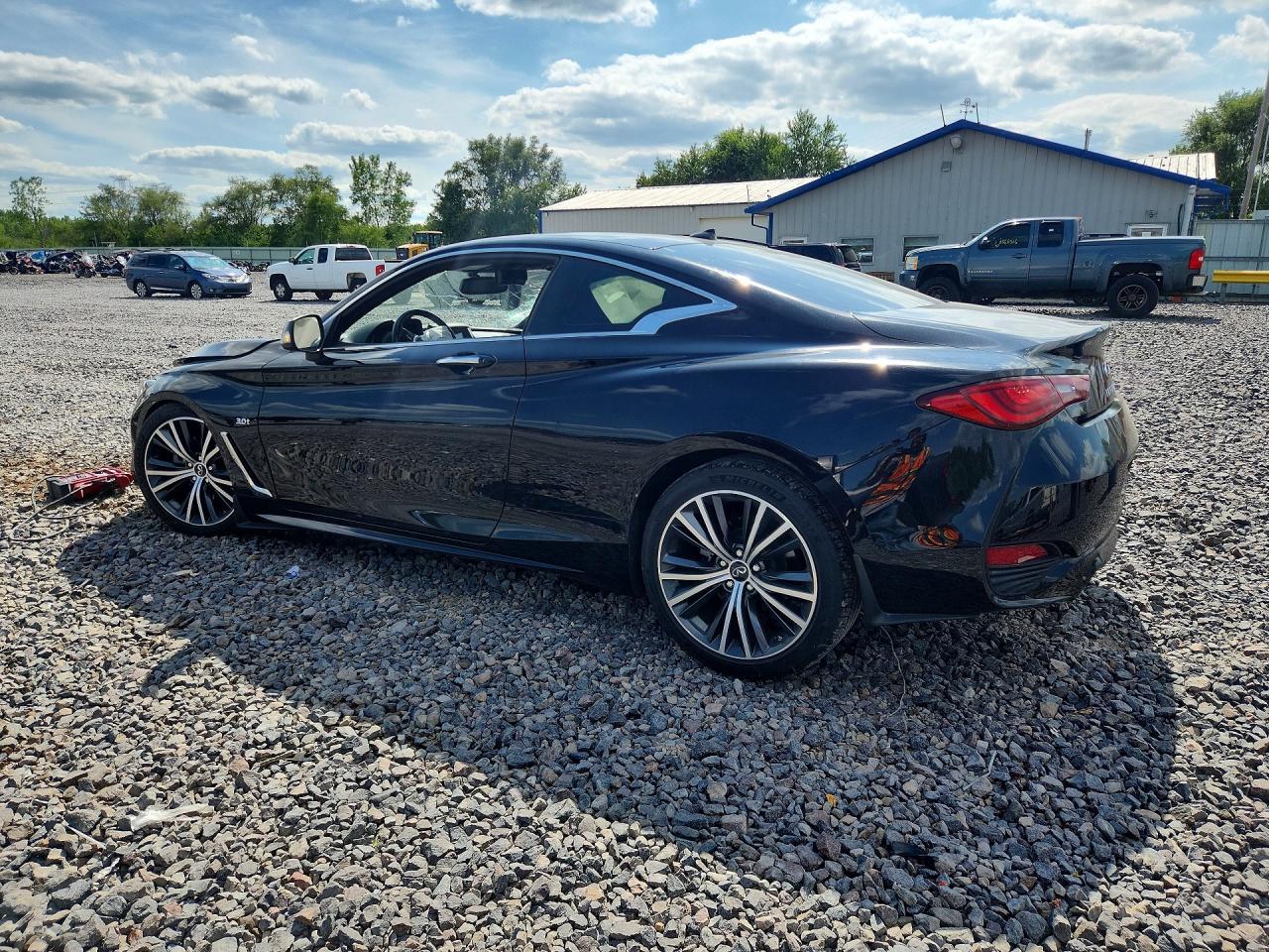 2020 Infiniti Q60 3.0T Luxe - zdjęcie 2